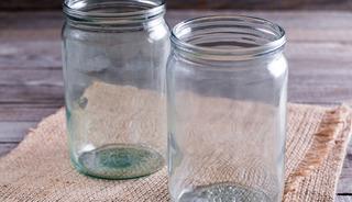 Cam kavanozları &ccedil;&ouml;pe atın uyarısı! Yoğun k&uuml;f ve bakteri...