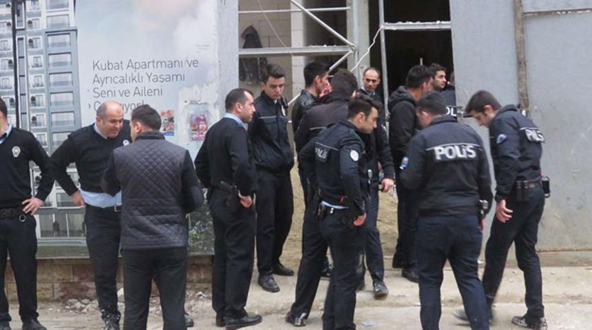 Kadıköy'de hırsız polis kovalamacası! Polise kürekle saldırdı!