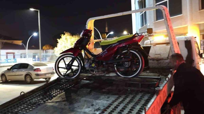 Tokat&rsquo;ta trafik g&uuml;venliğini tehlikeye d&uuml;ş&uuml;ren motosikletlilere ceza yağdı