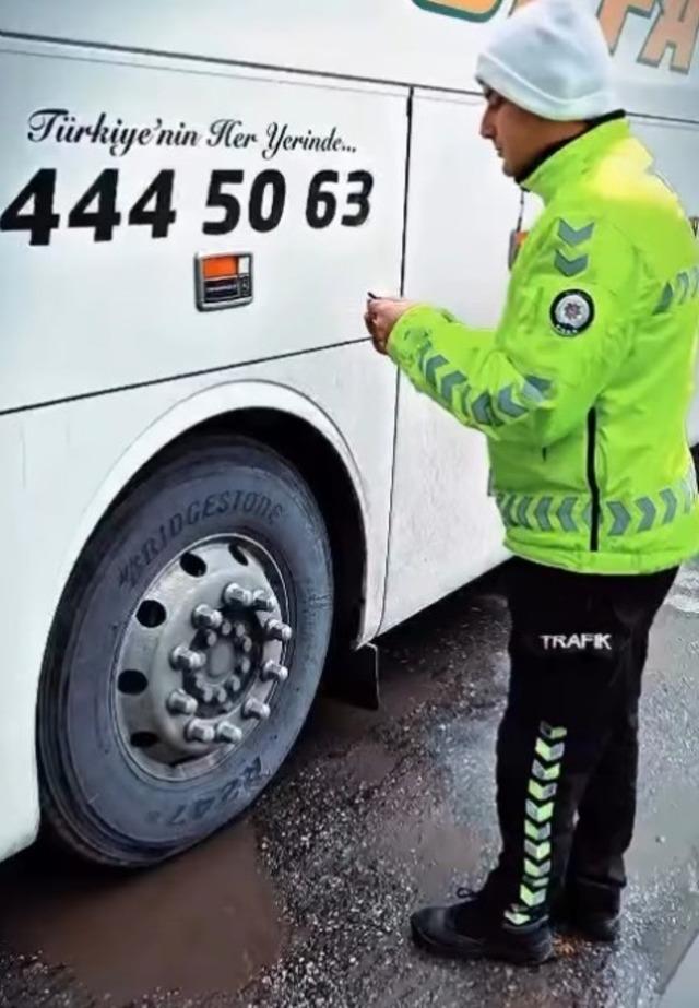 Bilecik&rsquo;te şehirlerarası otob&uuml;slere sivil trafik denetimi 1