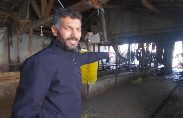 Tokat’ta ahırın çatısı çöktü 2