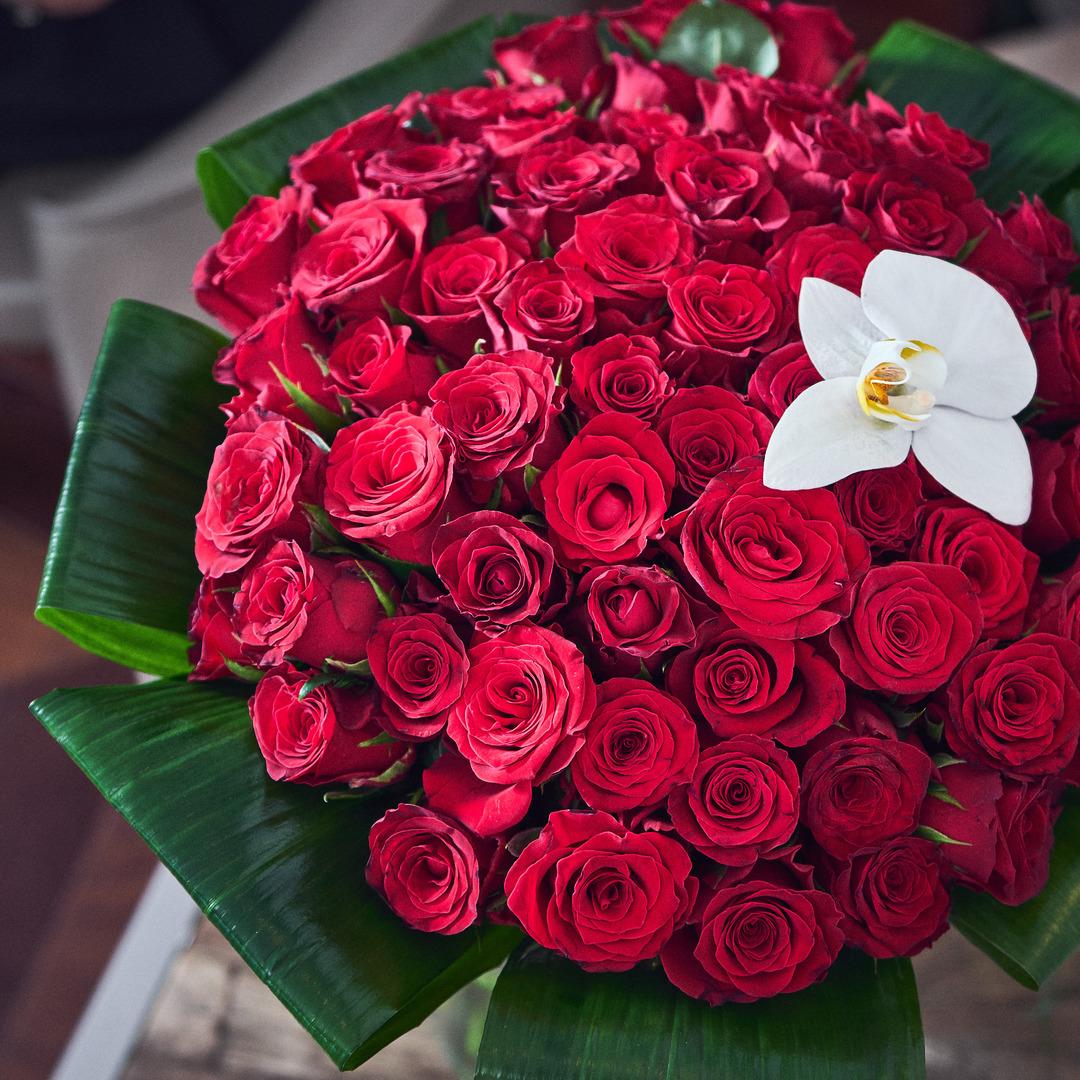 Sevgiline çiçek gönderirken aslında ne söylediğini biliyor musun? 1