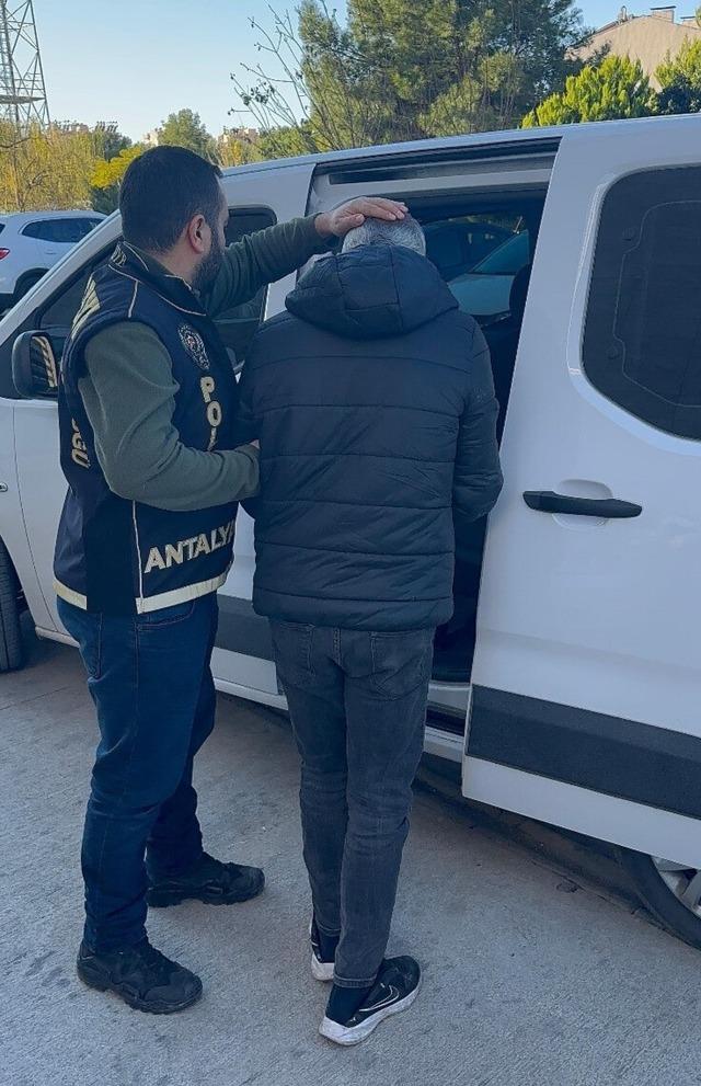 Antalya&rsquo;da son 2 haftada 502 şahıs tutuklandı 2