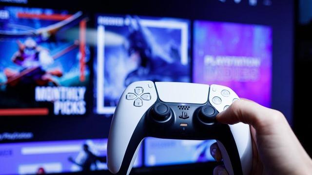 PlayStation Plus Şubat 2026 ücretsiz oyunları belli oldu: Boks ringinden 4546B gezegeninin buzlu ve tehlikeli sularına...
