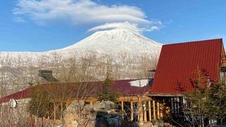 Ağrı Dağı’nın zirvesinde oluşan mercek bulutu hayran bıraktı
