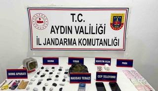 Kuşadası&rsquo;nda uyuşturucu satıcılarına operasyon