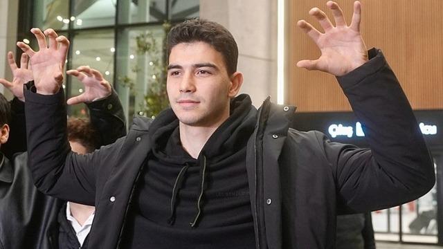 Beşiktaş'ta Yasin Özcan ilk antrenmanına çıktı