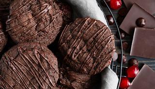 Bildiğiniz t&uuml;m kurabiyeleri unutturan akışkan lezzet