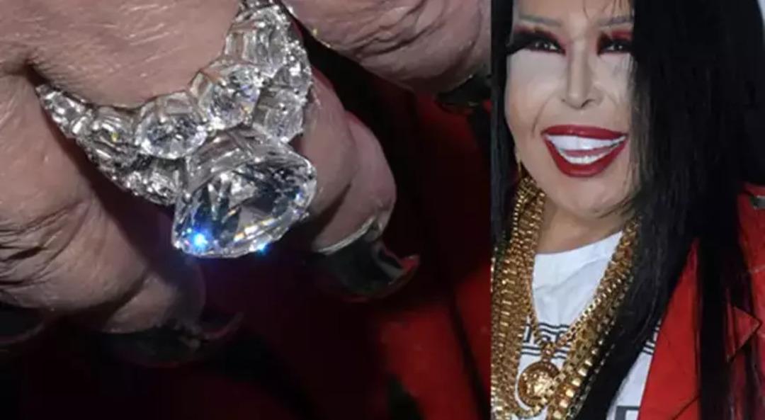 Bülent Ersoy’un serveti konuşuluyor: Daireler, villalar, özel ada, milyonlarca dolar… 1