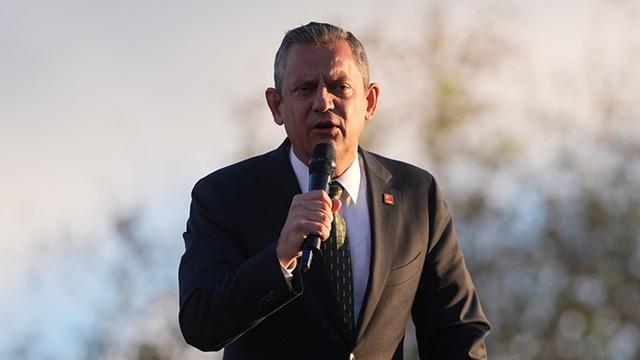 Özlem Çerçioğlu harekete geçti! CHP lideri Özgür Özel hakkında suç duyurusu