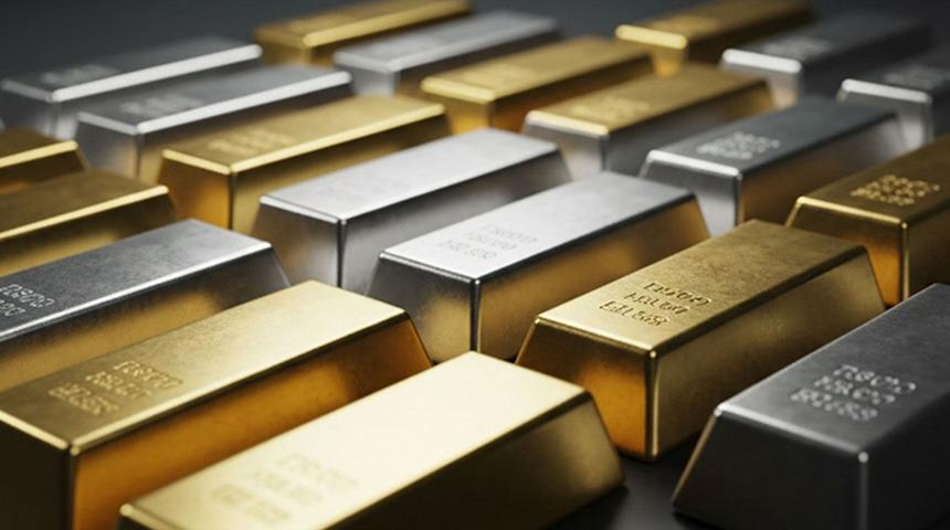 Altında 21 Ekim'den beri en sert g&uuml;nl&uuml;k d&uuml;ş&uuml;ş! 8 bin TL'yi ge&ccedil;mişti: Altın ve g&uuml;m&uuml;şte son durum (Gram altın ne kadar oldu?)