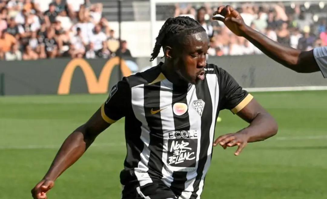 Fenerbah&ccedil;e den geleceğe dev yatırım! Fransa nın "harika &ccedil;ocuğu" Sidiki Cherif imzaya &ccedil;ok yakın! 1