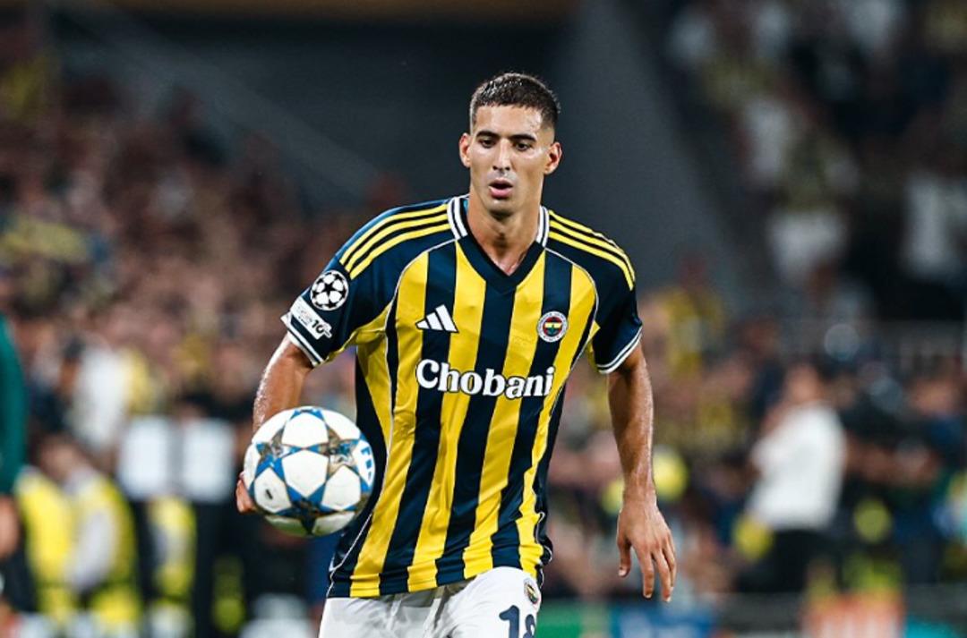 (&Ouml;zet) FCSB - Fenerbah&ccedil;e Ma&ccedil;ı &Ouml;zeti ve T&uuml;m &Ouml;nemli Anları 3