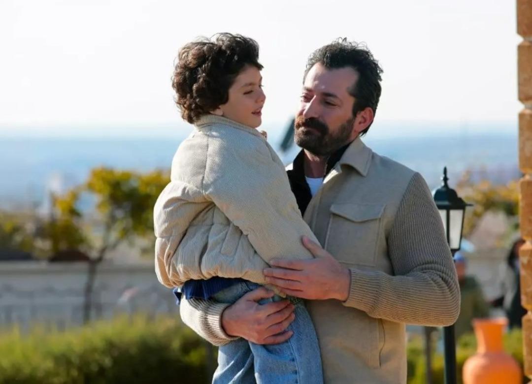 Uzak Şehir de kriz çıktı! Başrol Burç Kümbetlioğlu nun son hamlesi şaşırttı 3