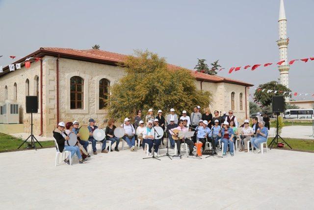 Mezitli’de 7’den 70’e sevgi buluşması etkinliği