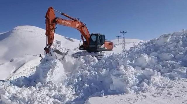 Yayla yolları i&ccedil;in seferber oldular 2
