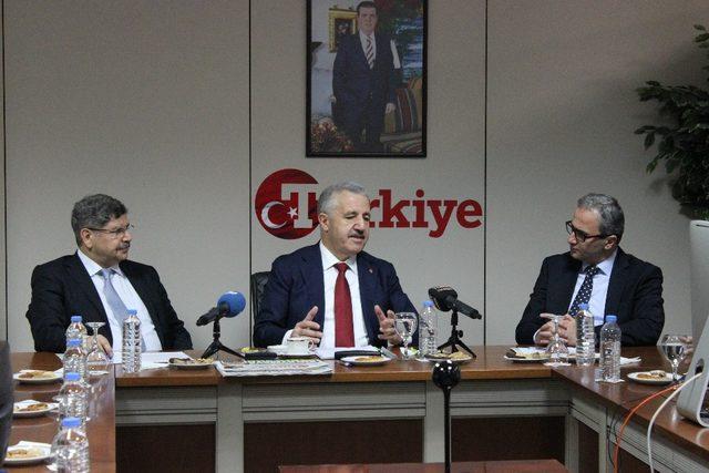 Bakan Arslan Çanakkale Köprüsü’ndeki son durumu açıkladı