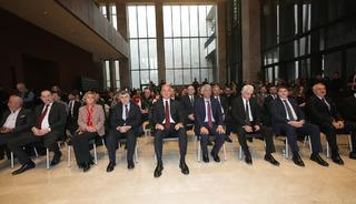 Cumhuriyet tarihinde bir ilk! Turizm geliri 65.2 milyar dolarla rekor seviyeye ulaştı