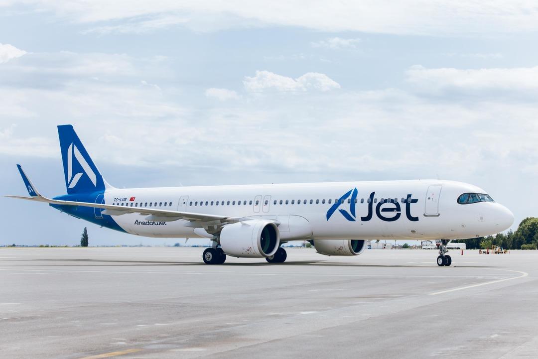 AJet’ten 21 dolara yurt dışı uçak bileti kampanyası! 1