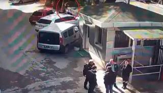 HSK m&uuml;fettişini bı&ccedil;akla yaralayan sanığın yargılandığı dava ertelendi!