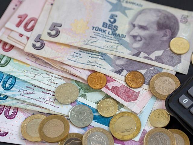 T&Uuml;RK-İŞ a&ccedil;lık ve yoksulluk sınırını a&ccedil;ıkladı!