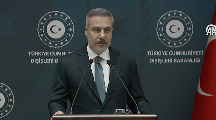 İstanbul'da 'İran' zirvesi: Bakan Fidan ABD'yi de masaya &ccedil;ağırdı