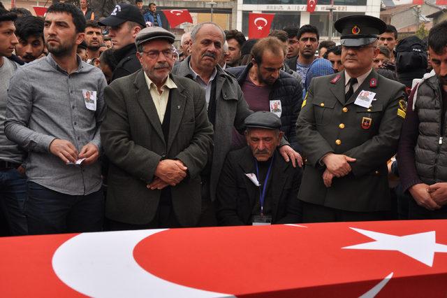 Afrin şehidini Tokat'ta son yolculuğuna 5 bin kişi uğurladı