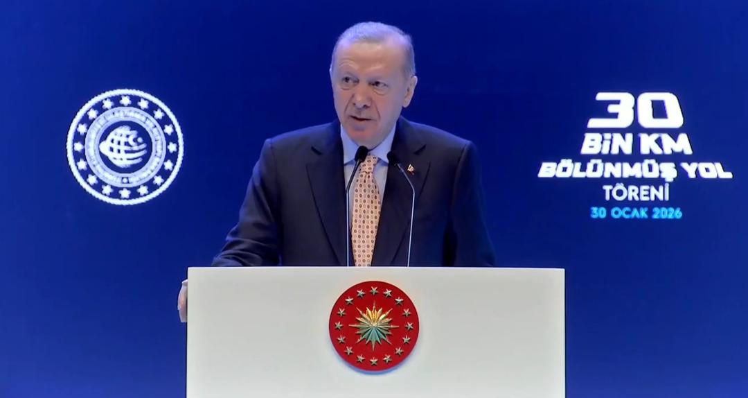 Cumhurbaşkanı Erdoğan dan "Utanmadan mikrofon tokatlıyorlar" çıkışı 1