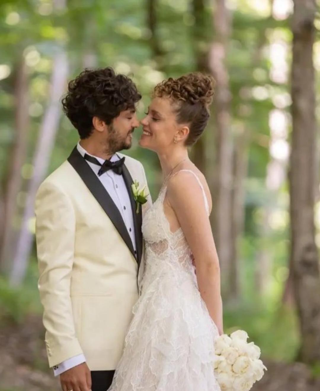 Ece Ceşmioğlu setlere geri d&ouml;n&uuml;yor! İddialı diziye girdi  1