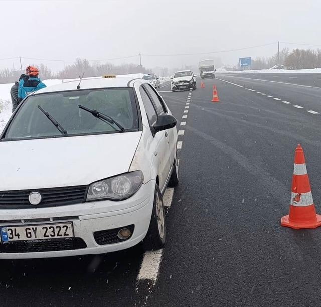 Bing&ouml;l&rsquo;de trafik kazası: 5 yaralı 1