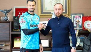 Sivasspor&rsquo;da transfer yasağı kalktı! İşte ilk imza 
