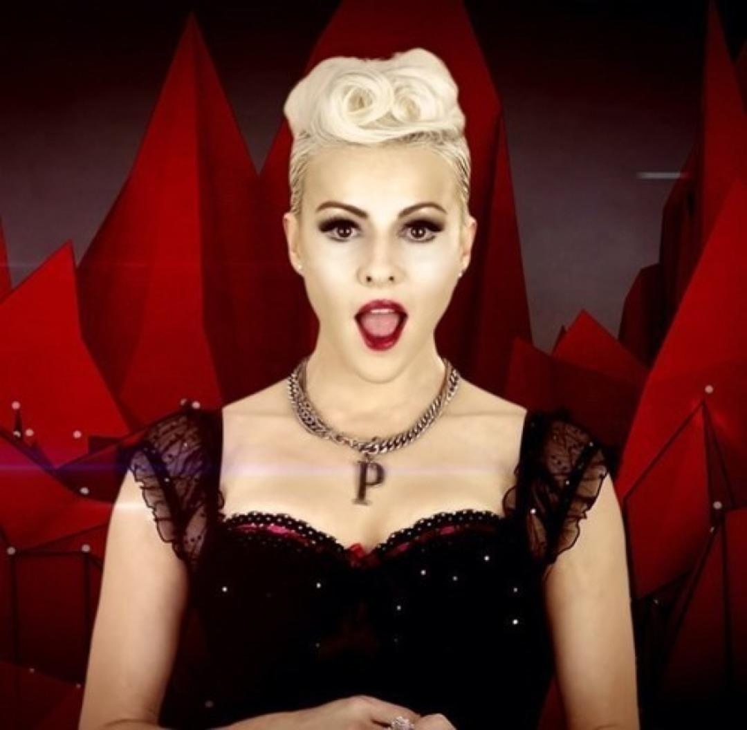 Şarkıcı Pamela'nın eski kocası &Ccedil;ukur'un Beyefendi'si Burak Sergen &ccedil;ıktı!