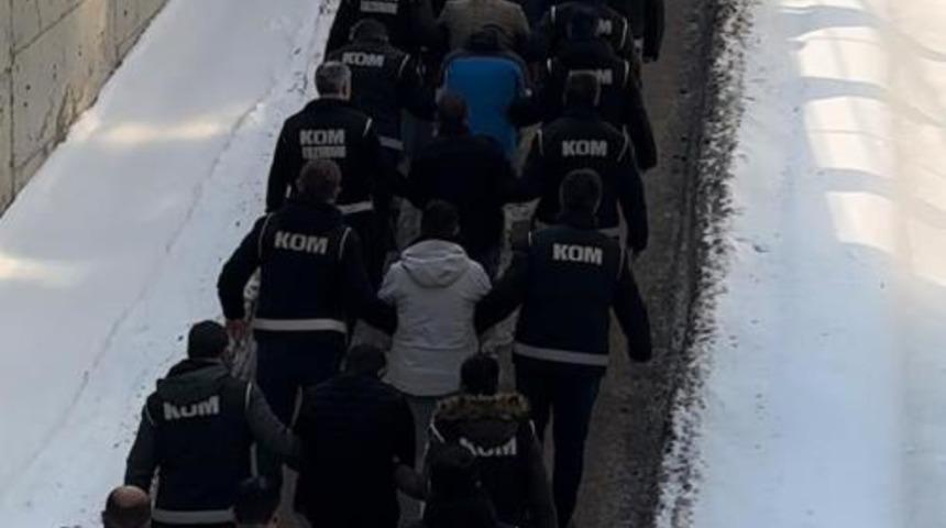 Erzurum merkezli 5 ilde usuls&uuml;z kredi operasyonu: 38 ş&uuml;pheli yakalandı