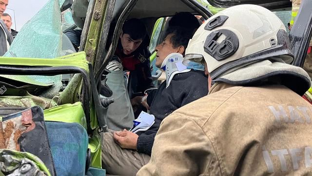 Hatay'da trafik kazası! 5 yaralı