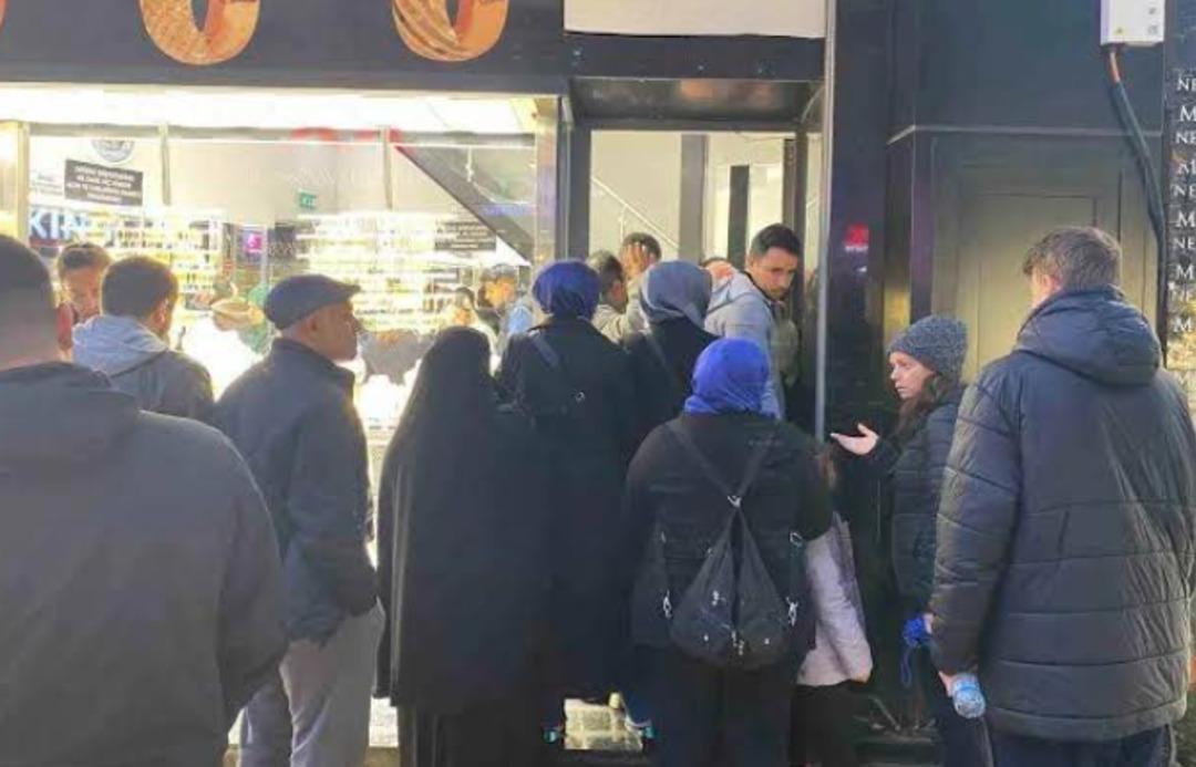 Kuyumcularda sıra var! Herkes paladyum, platin ve bakırı soruyor ama dikkat: "Paranızı kaptırmayın"  1