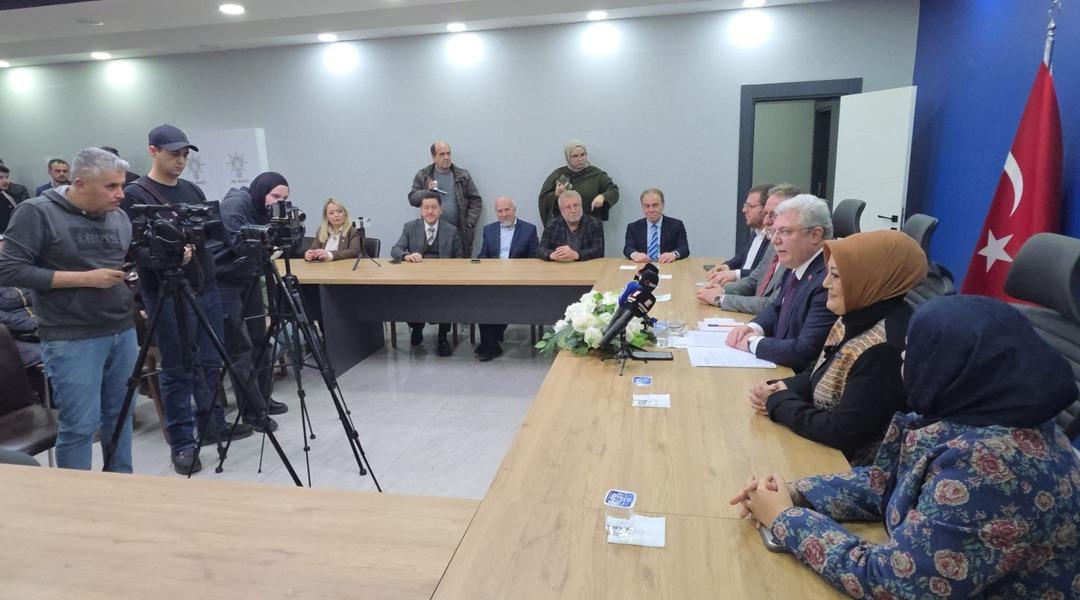 Emekli i&ccedil;in AK Parti&rsquo;den a&ccedil;ıklama! G&ouml;r&uuml;şmeler başladı: &lsquo;2026 reform yılı olacak&rsquo; 1