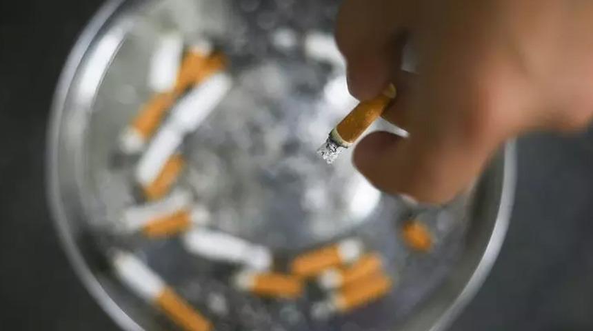 Tiryakilere k&ouml;t&uuml; haber! Sigaraya yasağında kapsam genişliyor