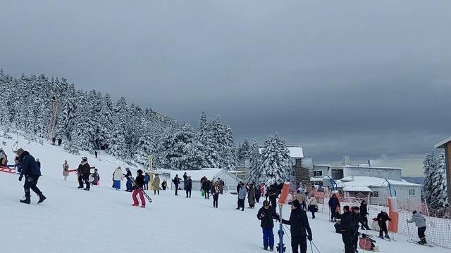 Yer: Uludağ! Bakan Yerlikaya duyurdu: Mahsur kalan 51 kişi kurtarıldı