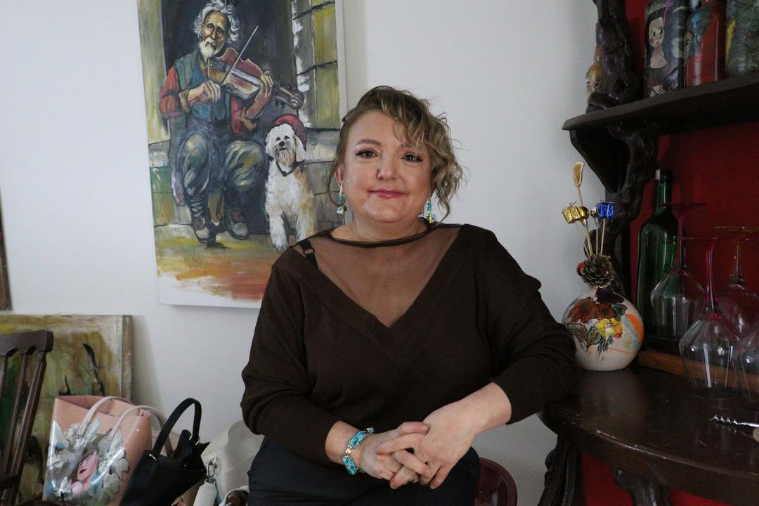 D&uuml;nyada 3 kişiden biri: T&uuml;rkiye&rsquo;nin ilk su altı kadın ressamı 3