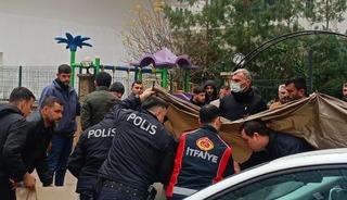 Sesi duyan balkona koştu ama... Kahreden olay!