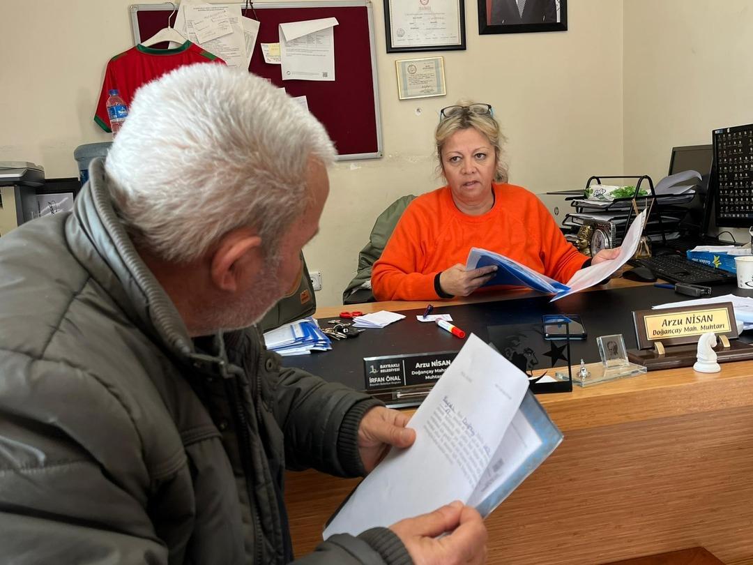 K&ouml;y&uuml;n  Tek Krali&ccedil;e si: Babası &ouml;lmeden 4 dakika &ouml;nce s&ouml;z verdi, vasiyetini yerine getirdi! 4