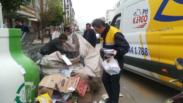 Resmi evrakı, atık kağıt diye götürdüler