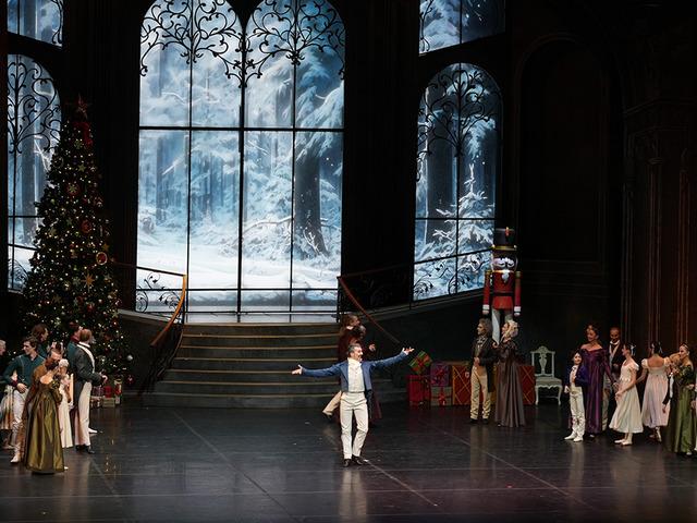 T&uuml;rk Telekom &lsquo;Erişilebilir Tiyatro&rsquo; ile baleyi herkes i&ccedil;in erişilebilir kıldı