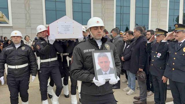 Emniyet M&uuml;d&uuml;r&uuml; Musa Bozkurt, son yolculuğuna uğurlandı 1