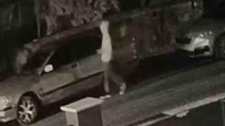 Eskişehir’de 7 araç camını kırıp hırsızlık yapan şahıs tutuklandı