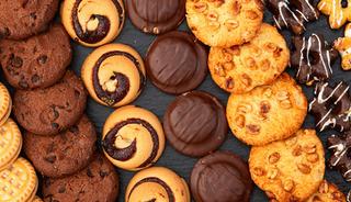 Fırınsız yapılan tatlı: Bisk&uuml;vili pişmeyen kurabiye tarifi