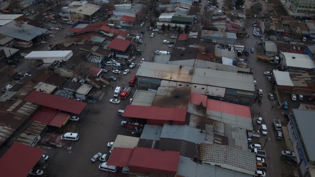 Elazığ Sanayi Sitesi&rsquo;nde korkutan yangın 2