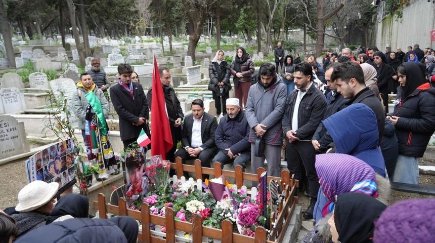 Ahmet Minguzzi &ouml;l&uuml;m yıl d&ouml;n&uuml;m&uuml;nde kabri başında anıldı