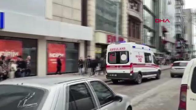 Alışveriş yaparken merdivenlerden düştü! Hayati tehlikesi var