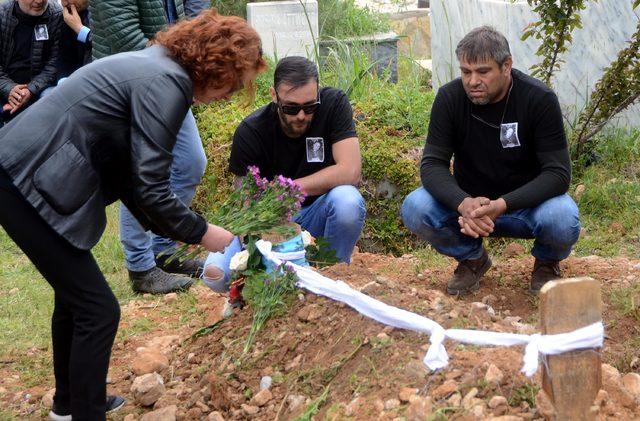 Kanserden ölen Rumen kadın, cemevinden son yolculuğuna uğurlandı